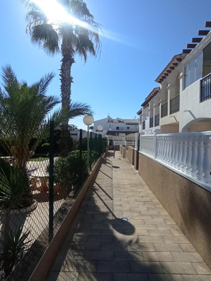 Spectacular Apartment In Punta Prima Alicante Esterno foto